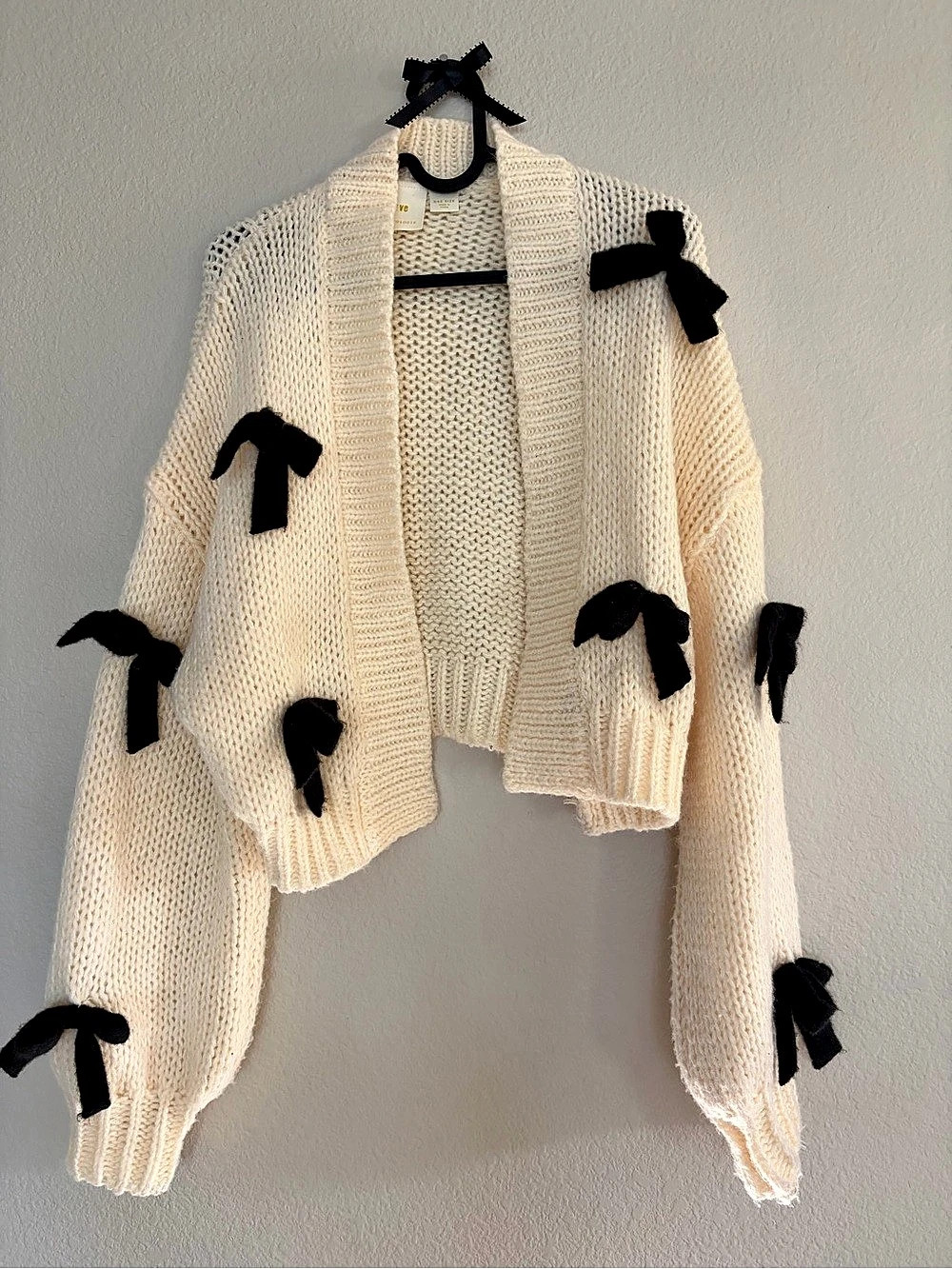 Anthropologie Maeve Chunky Bow Cardigan Ivory Black One Size